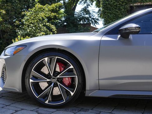 Used 2021 Audi RS 7 Sportback AWD/4WD image 2