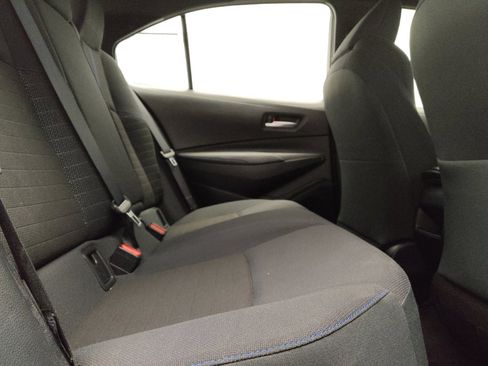 Used 2020 Toyota Corolla SE FWD image 19