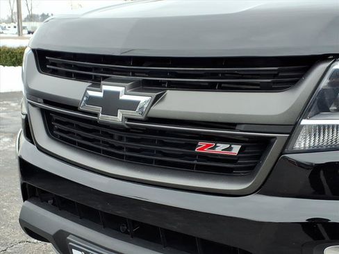 Used 2019 Chevrolet Colorado Z71 image 35