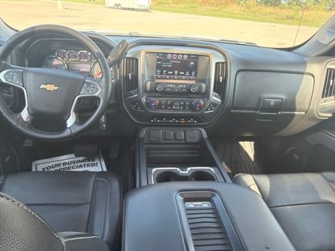 Used 2018 Chevrolet Silverado 1500 LTZ Z71 w/ LTZ Plus Package AWD/4WD image 37