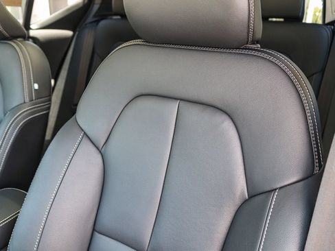Certified 2026 Volvo XC40 B4 Core FWD image 29