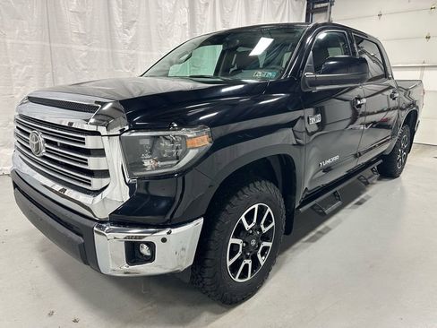 Used 2020 Toyota Tundra Limited w/ Limited Premium Package image 3