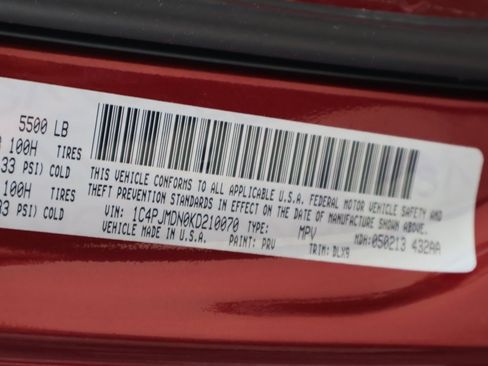 Used 2019 Jeep Cherokee Limited w/ Luxury Group image 47