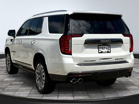 Used 2024 GMC Yukon Denali Ultimate AWD/4WD image 5