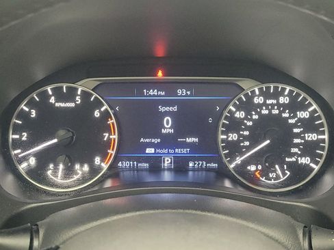 Used 2023 Nissan Altima 2.5 SR w/ SR Premium Package FWD image 23