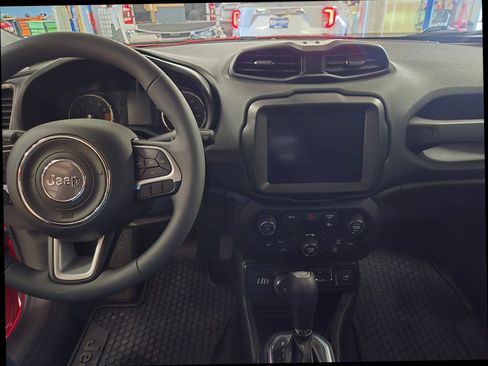 Used 2023 Jeep Renegade Latitude AWD/4WD image 12