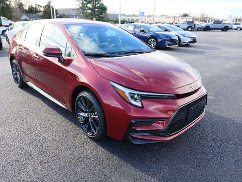 New 2026 Toyota Corolla SE image 1