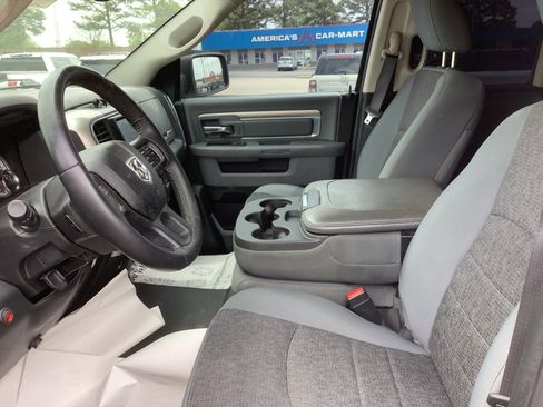 Used 2017 RAM 1500 Big Horn AWD/4WD image 10