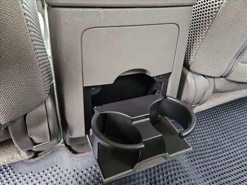 Used 2019 Nissan Frontier SV image 17