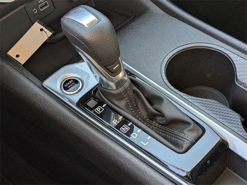 Used 2024 Nissan Altima 2.5 S image 19