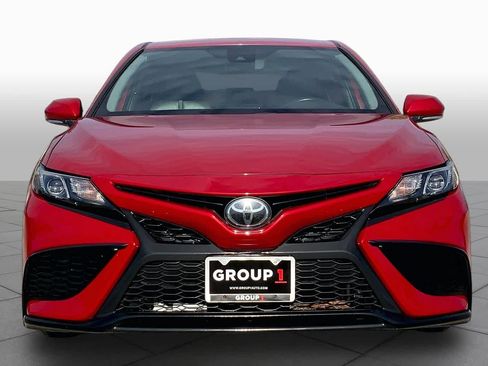 Used 2023 Toyota Camry SE FWD image 4