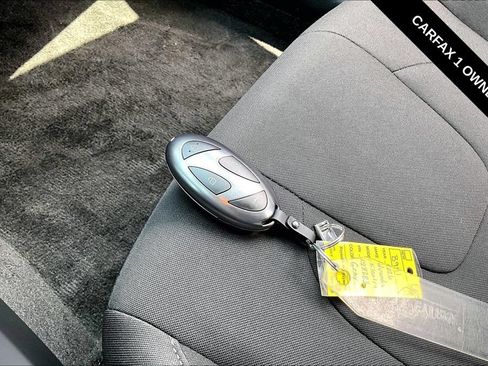 Used 2026 Hyundai Elantra Hybrid FWD image 33