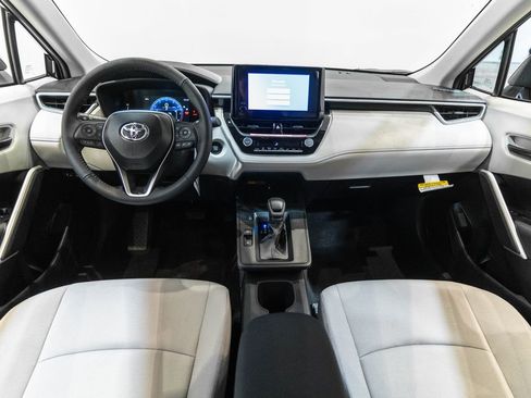 New 2026 Toyota Corolla Cross LE AWD/4WD image 13