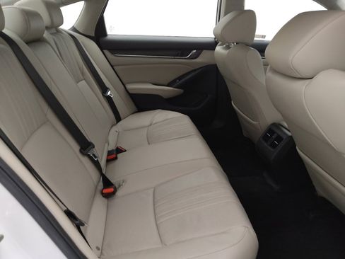 Used 2020 Honda Accord EX-L image 19