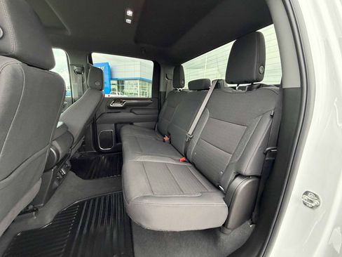 Used 2025 Chevrolet Silverado 2500 LT w/ Convenience Package AWD/4WD image 18