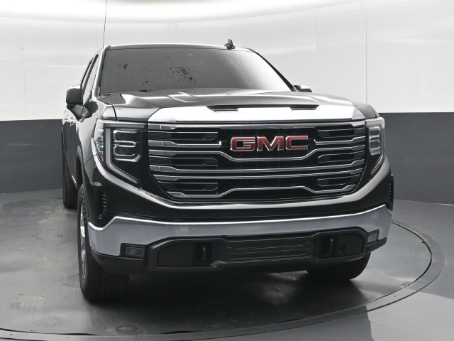 Used 2024 GMC Sierra 1500 SLT AWD/4WD image 39