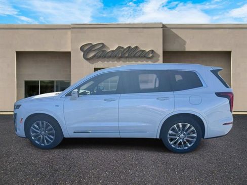 Certified 2024 Cadillac XT6 Premium Luxury w/ Platinum Package FWD image 6