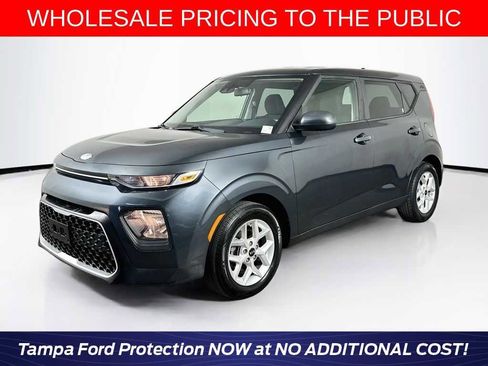 Used 2020 Kia Soul S FWD image 1