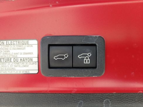 Used 2023 Toyota Corolla Cross AWD Hybrid w/ Convenience Package image 9