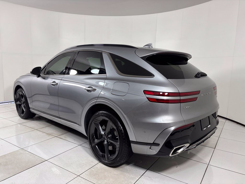 Used 2026 Genesis GV70 2.5T Sport Prestige AWD/4WD image 3