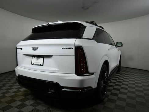 New 2025 Cadillac Escalade IQ Sport 1 w/ LPO, ONYX Package AWD/4WD image 19