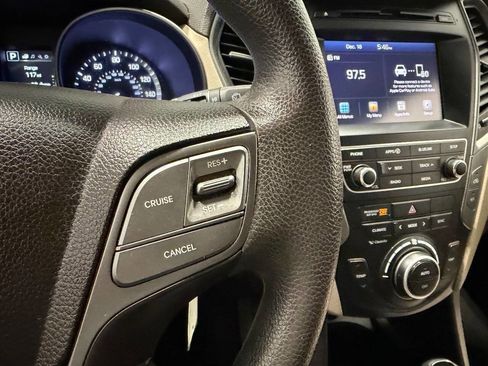 Used 2017 Hyundai Santa Fe Sport image 37