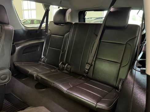 Used 2019 GMC Yukon XL Denali w/ Open Road Package AWD/4WD image 18