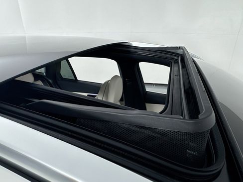 New 2026 Mercedes-Benz GLC 300 4MATIC image 21