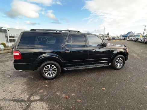 Used 2016 Ford Expedition EL XLT AWD/4WD image 3