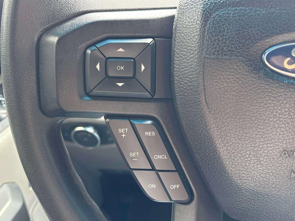 Used 2017 Ford F350 XLT w/ Snow Plow Prep Package AWD/4WD image 7