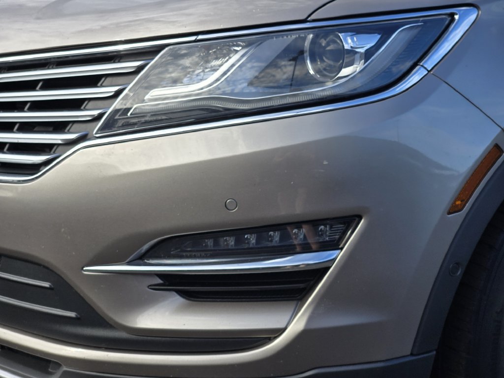 Used 2018 Lincoln MKC Reserve FWD image 10