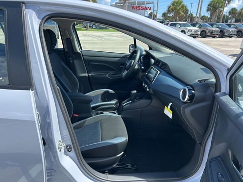 New 2025 Nissan Versa SV w/ Trunk Package image 31