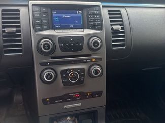 Used 2019 Ford Flex SE FWD video 2