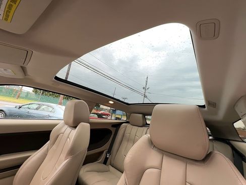 Used 2015 Land Rover Range Rover Evoque Pure Plus image 18