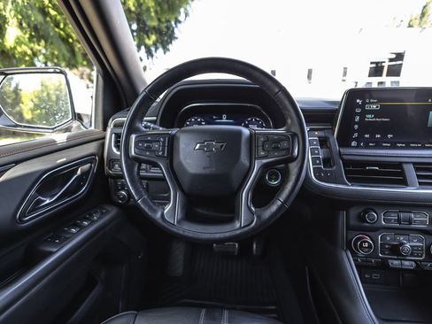 Used 2022 Chevrolet Tahoe RST w/ Luxury Package AWD/4WD image 21