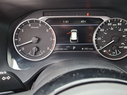 Used 2022 Nissan Rogue SL w/ SL Premium Package image 21