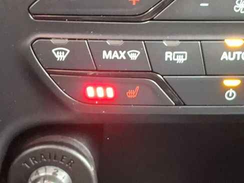 Used 2019 Ford Ranger XLT w/ Equipment Group 302A Luxury image 22