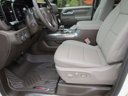 New 2026 Chevrolet Silverado 1500 LTZ image 30