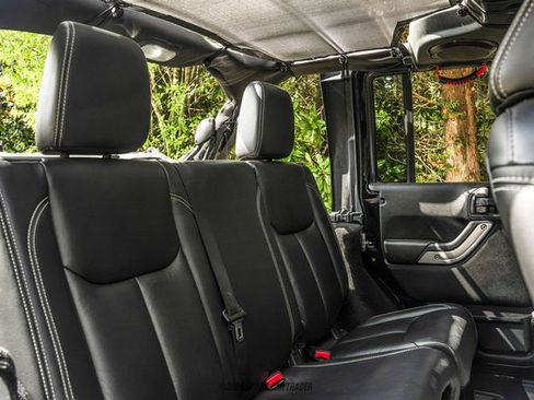 Used 2014 Jeep Wrangler Unlimited Rubicon AWD/4WD image 61