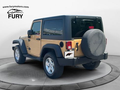 Used 2013 Jeep Wrangler Sport AWD/4WD image 5