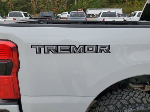 New 2026 Ford F350 Lariat w/ Tremor Off-Road Package AWD/4WD image 6
