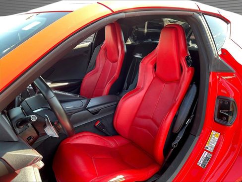 Used 2022 Chevrolet Corvette Stingray Coupe w/ 1LT RWD image 17