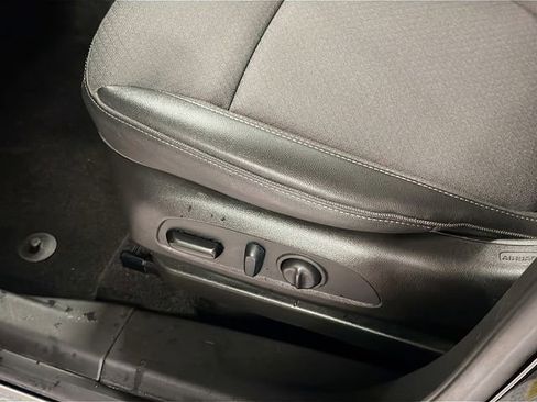 Certified 2023 Buick Encore GX Select w/ Sport Touring Package image 18