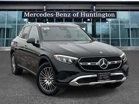Certified 2025 Mercedes-Benz GLC 300 4MATIC image 1