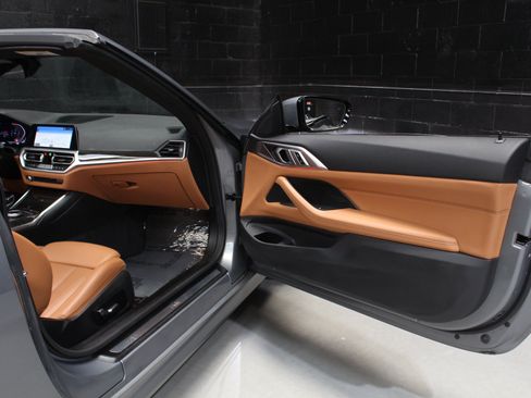 Used 2023 BMW 430i xDrive Convertible w/ Premium Package AWD/4WD image 30