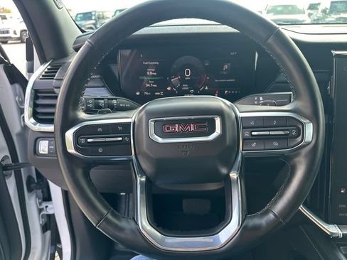 Certified 2024 GMC Acadia Elevation AWD/4WD image 31