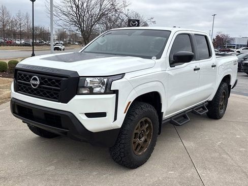 Used 2024 Nissan Frontier S w/ Technology Package image 10
