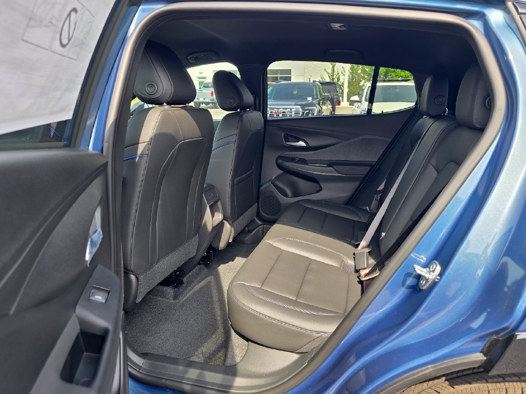 New 2026 Buick Envista Sport Touring w/ Convenience I Package FWD image 24