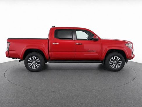 Used 2020 Toyota Tacoma Limited AWD/4WD image 8