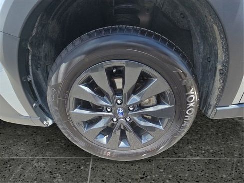 Certified 2025 Subaru Outback Onyx Edition image 18